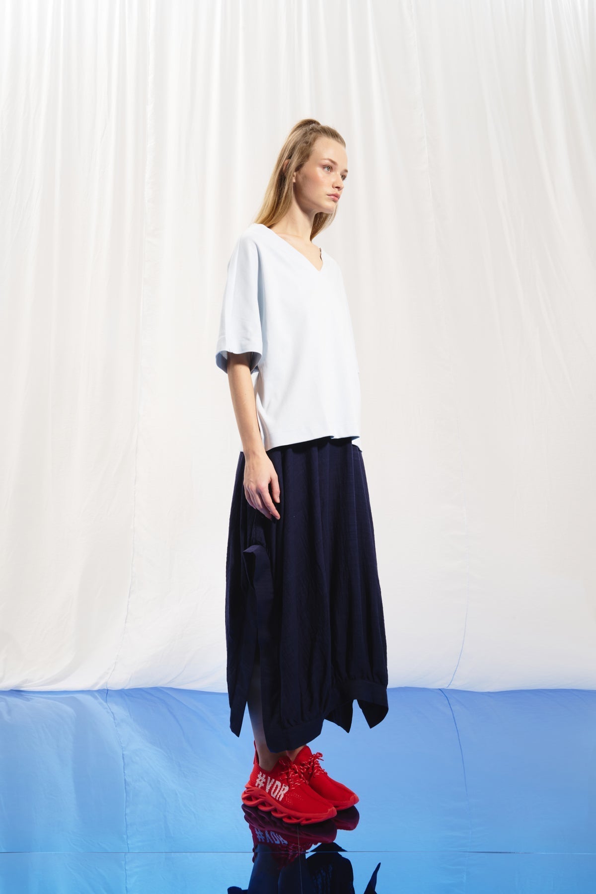 Light Grey V-neck Interlock T-shirt 17003