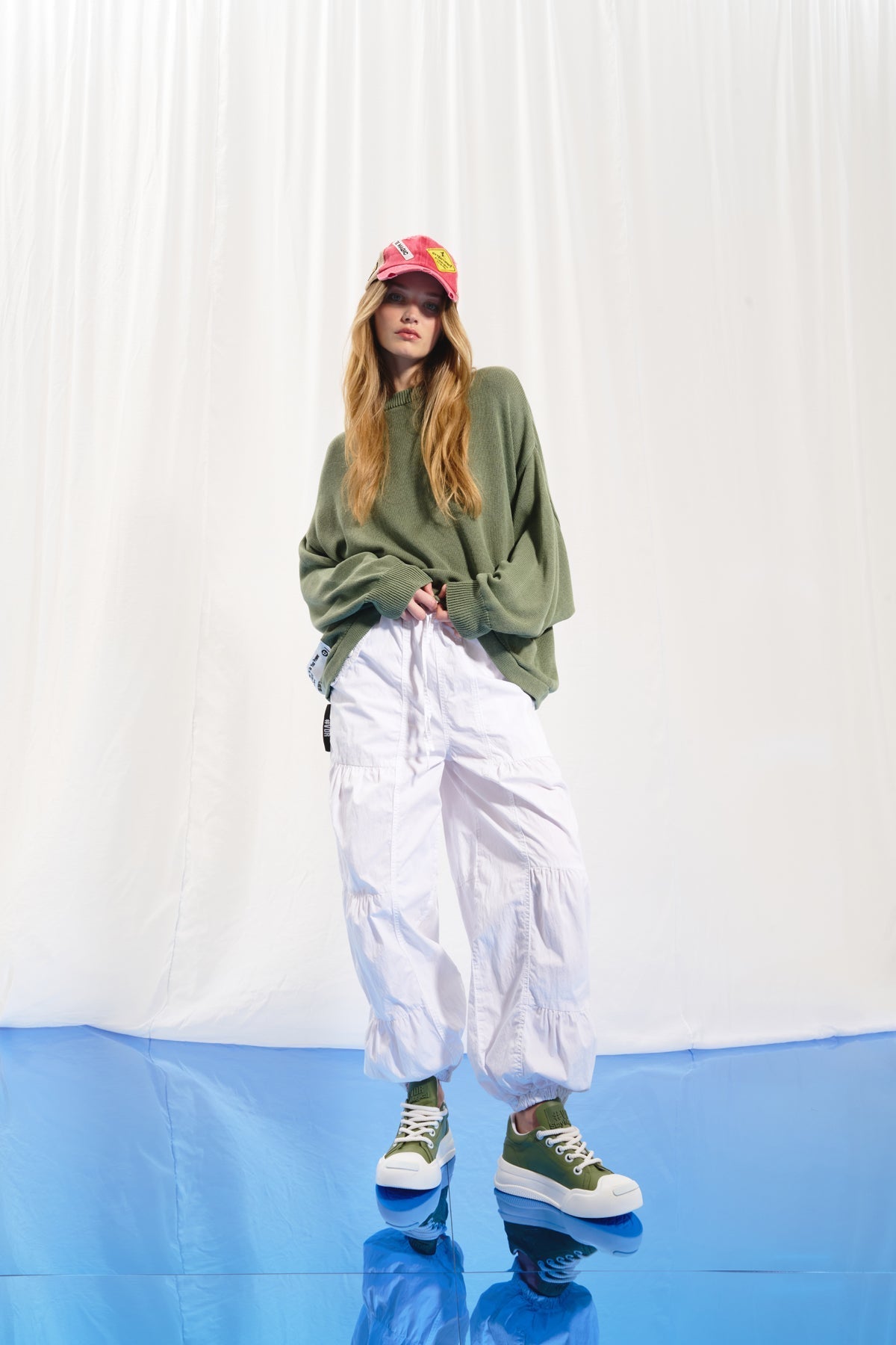 White Trousers 17387