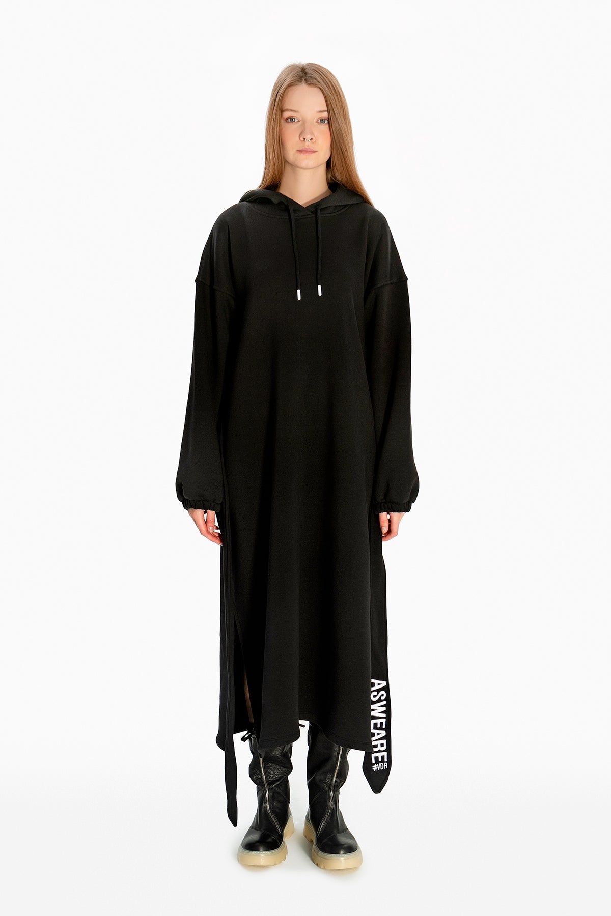Nero Dress 10089