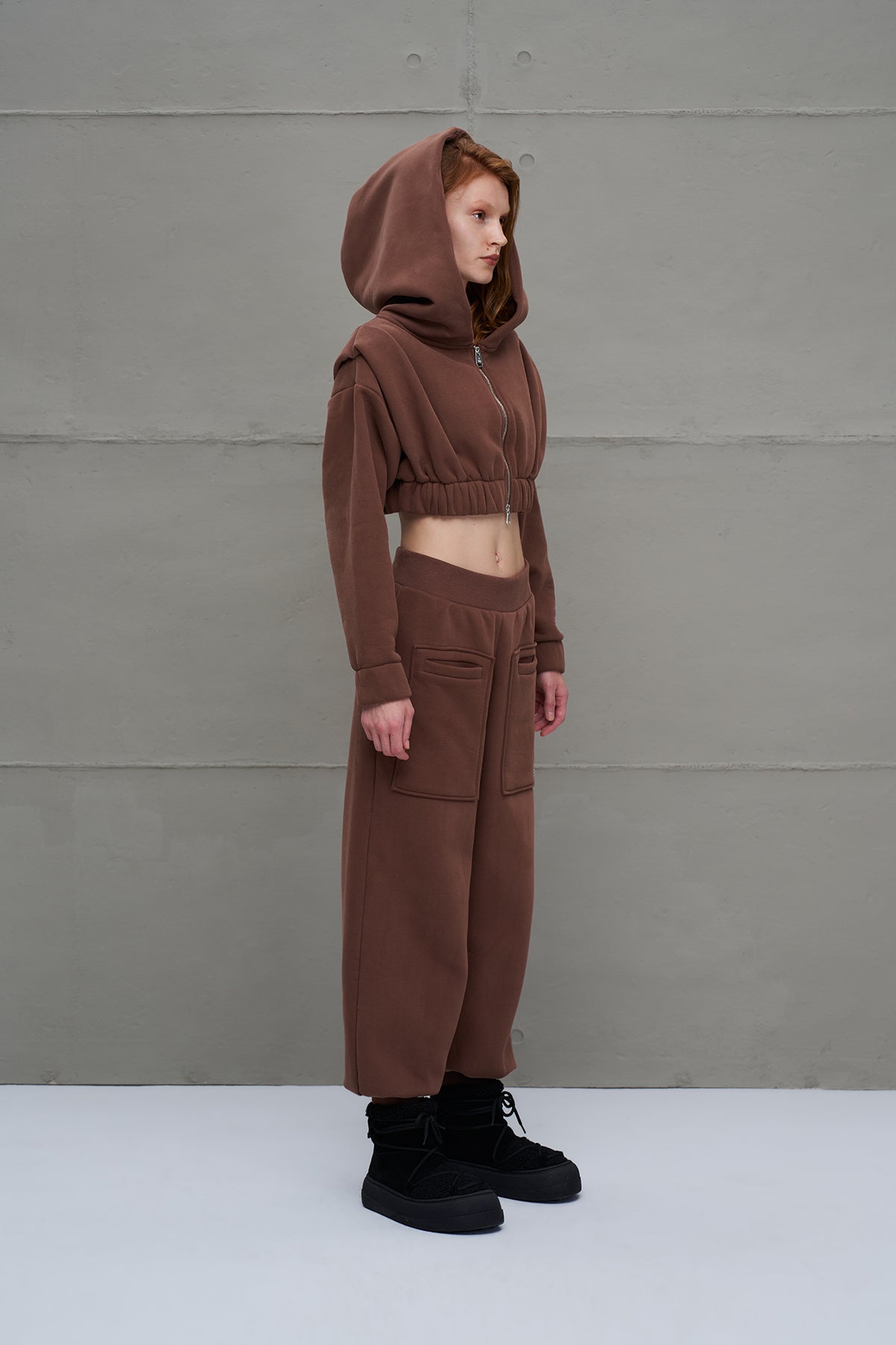 Brown Zip-up Cropped Sweatshirt 18019