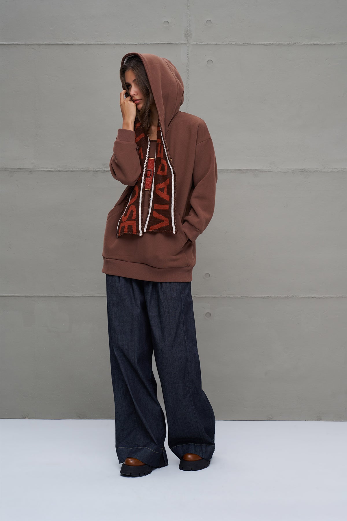 Brown Hooded Sweatshirt 18023