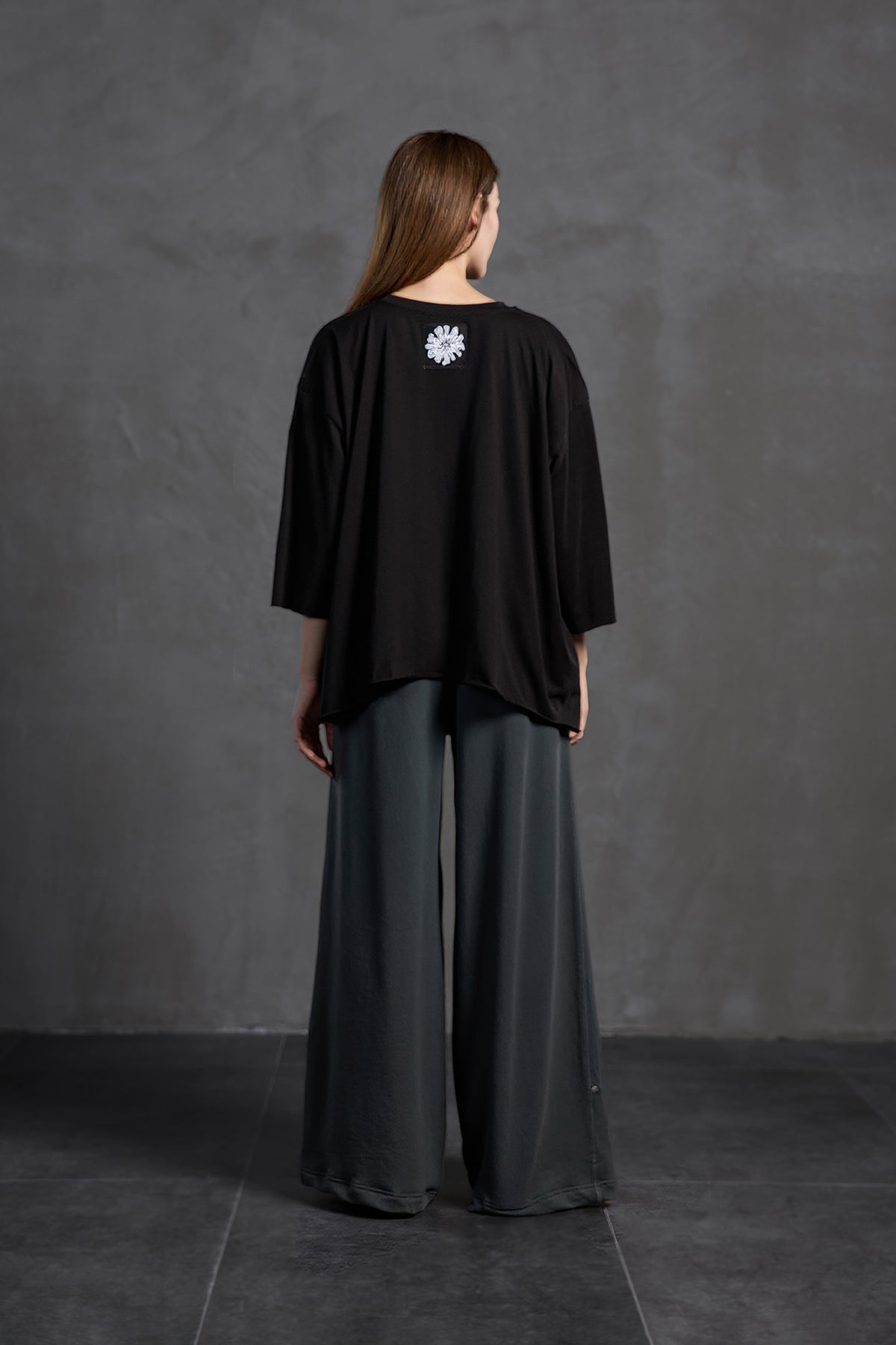 Black Slogan Asymmetric Oversize T-shirt 18035