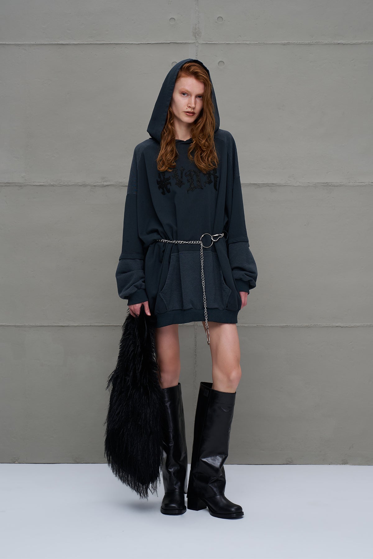 Anthracite Chain Belt Oversized Hooded Sweatshirt 18041