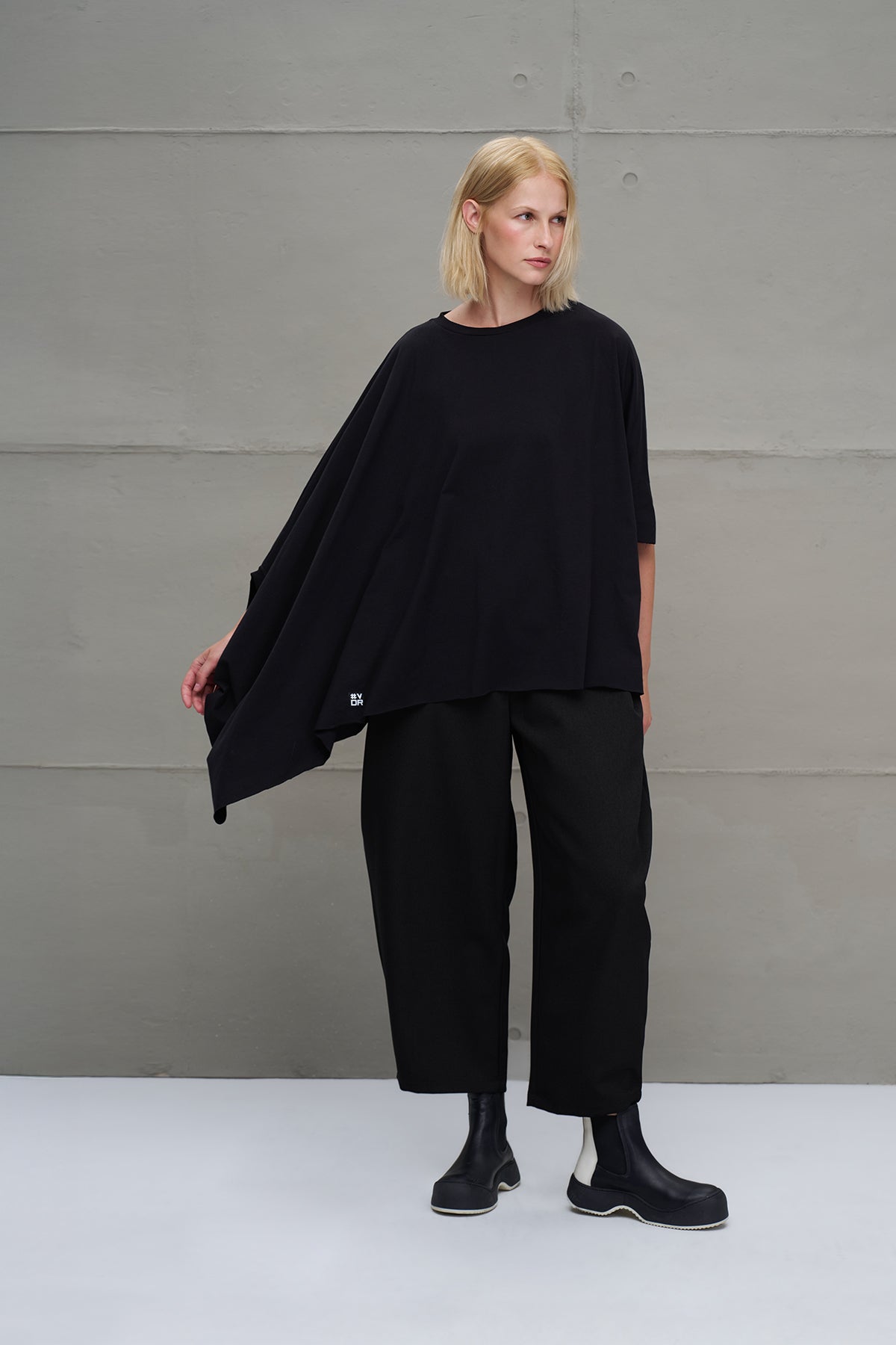 Black Asymmetric Oversized T-shirt 18043