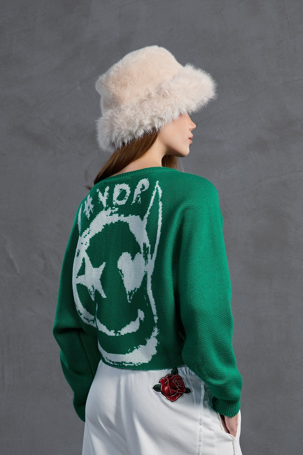 Green Boat Neck Text Print Knit Sweater 18053