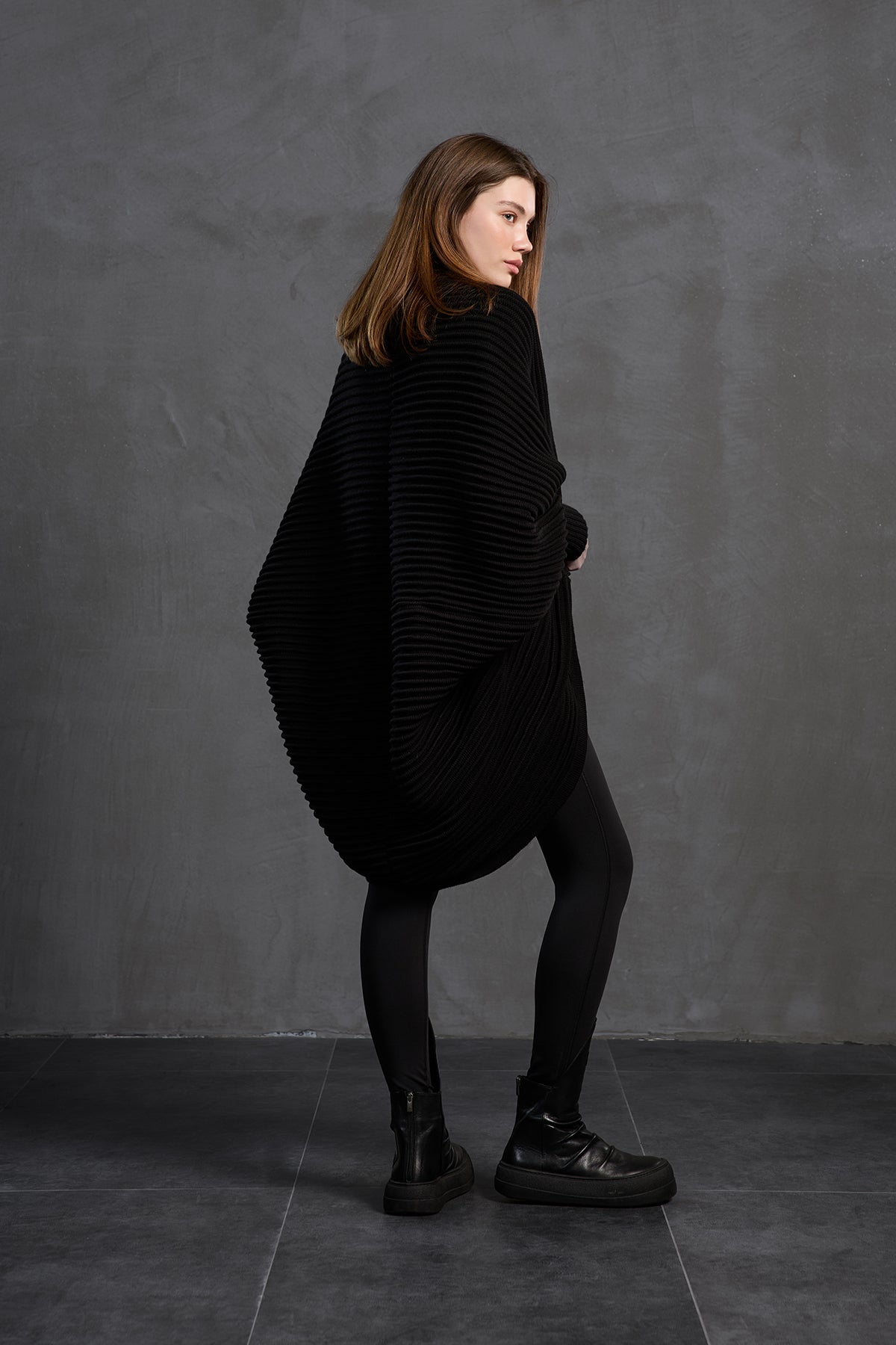 Black Oversize Knit Cardigan 18072