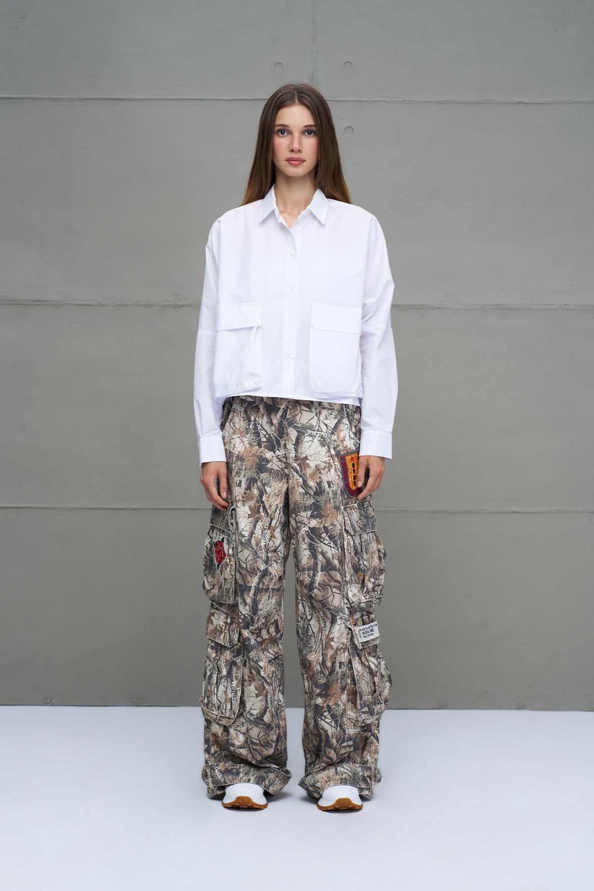 Beige Snap-button Gabardine Cargo Trousers 18090