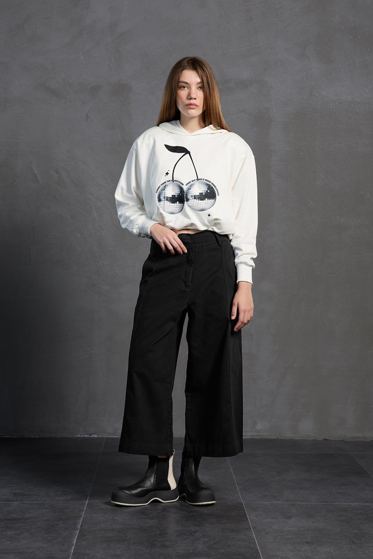 Black Wide-leg Trousers 18106