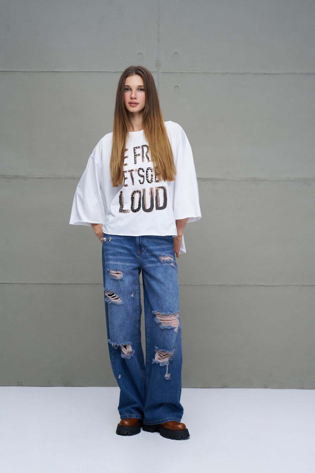Blue Distressed Oversized Denim Trousers 18132