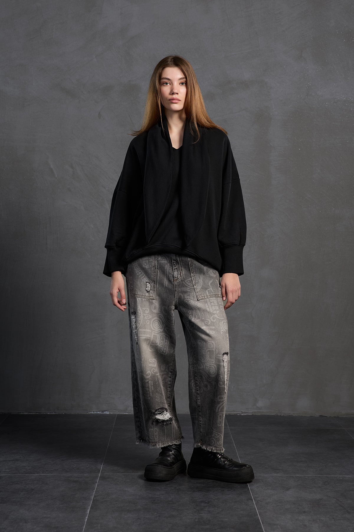 Black Shawl-detail Oversize Sweatshirt 18162