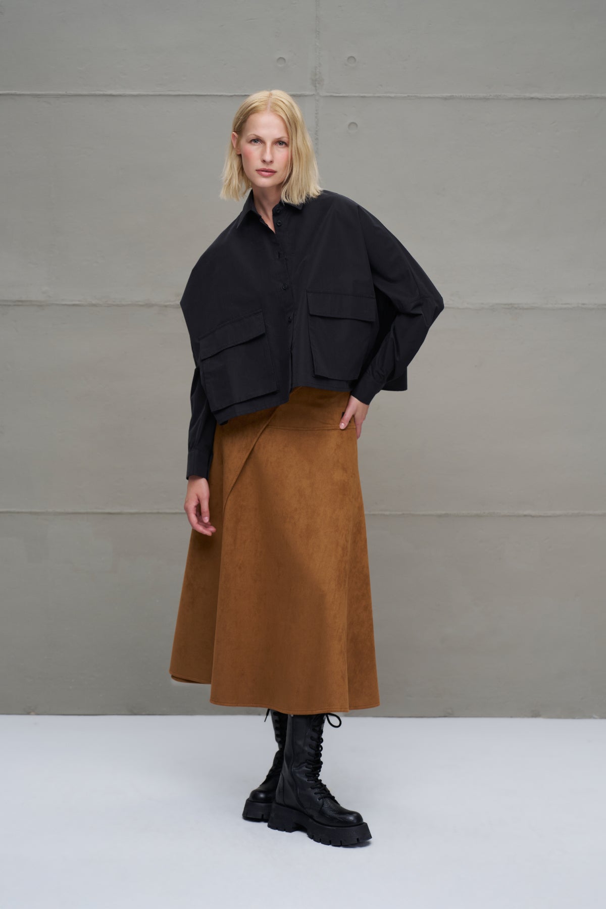 Black Two-pocket Poplin Shirt 18196