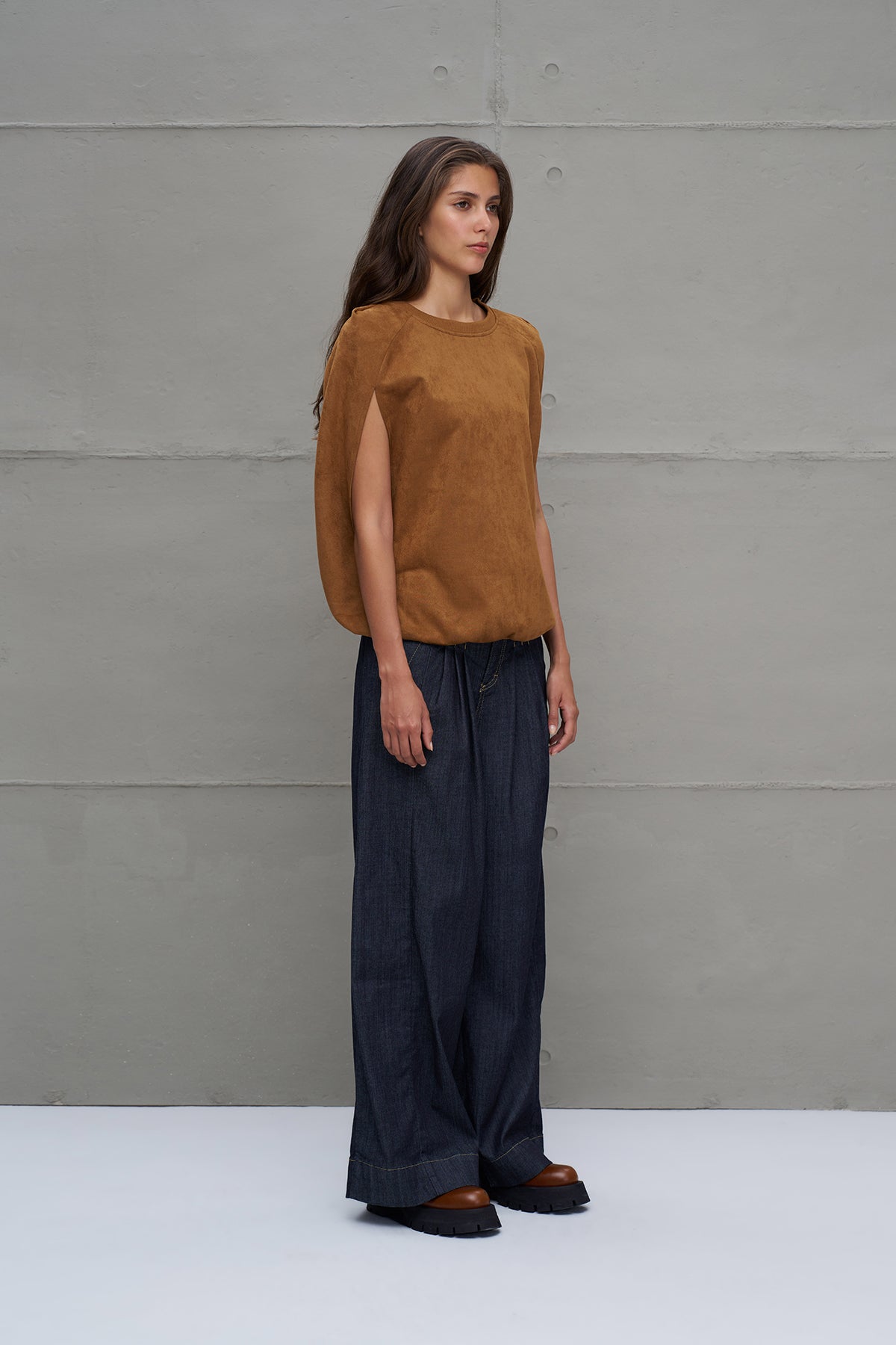 Camel Padded Sleeveless Blouse 18229