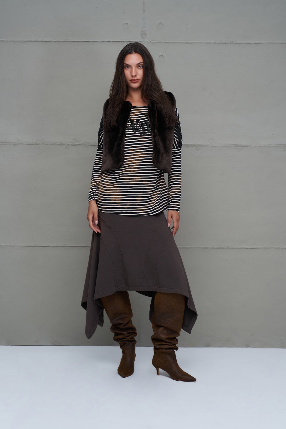 Brown Faux Fur Look Sleeveless Gile 18241