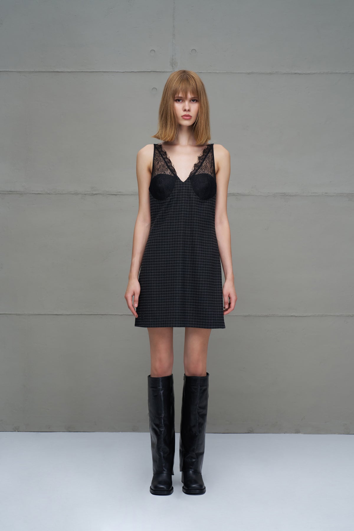 Black Lace Detail Short Dress 18271