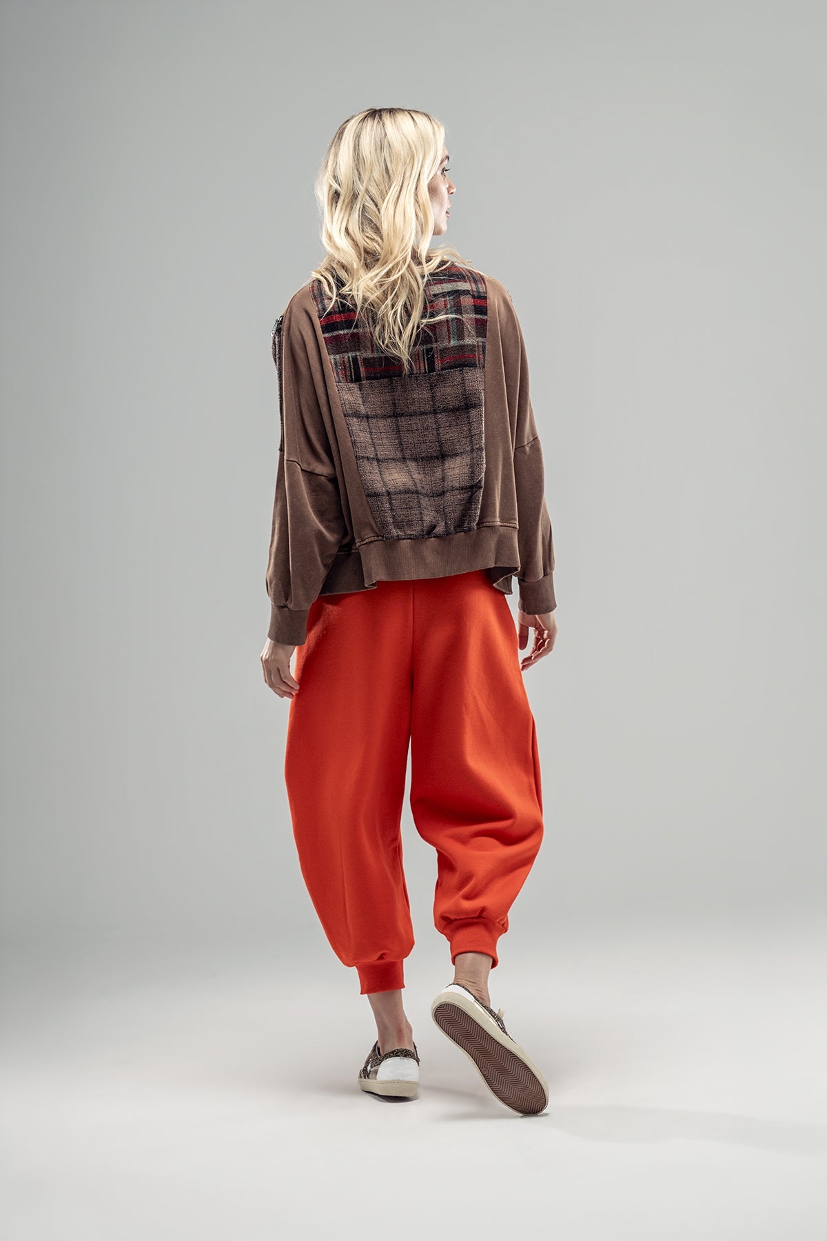Brown Sweatshirt 20003