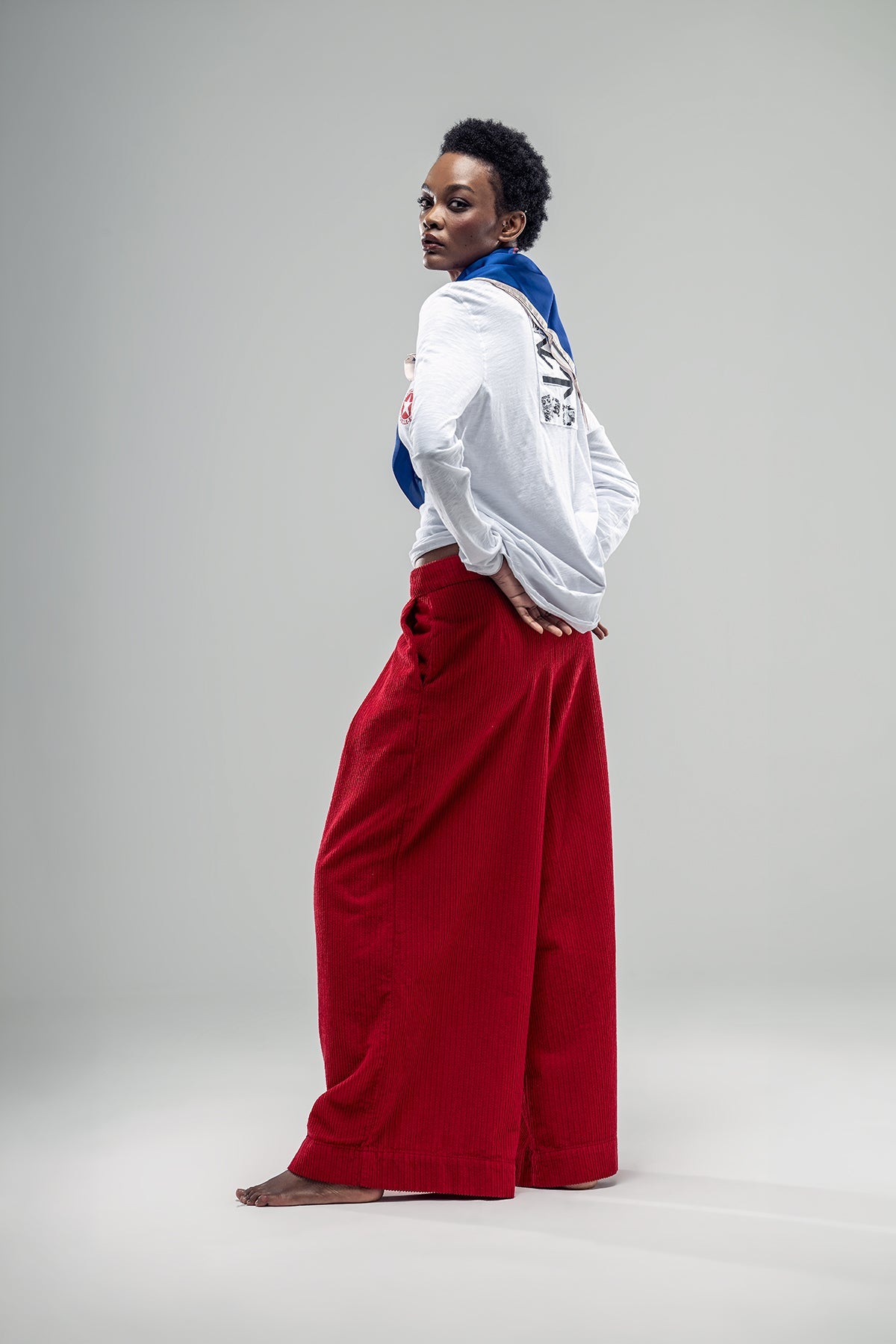 Red Trousers 20042