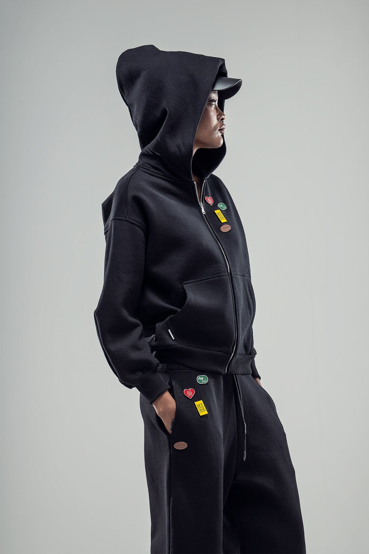 Black Sweatshirt 20073