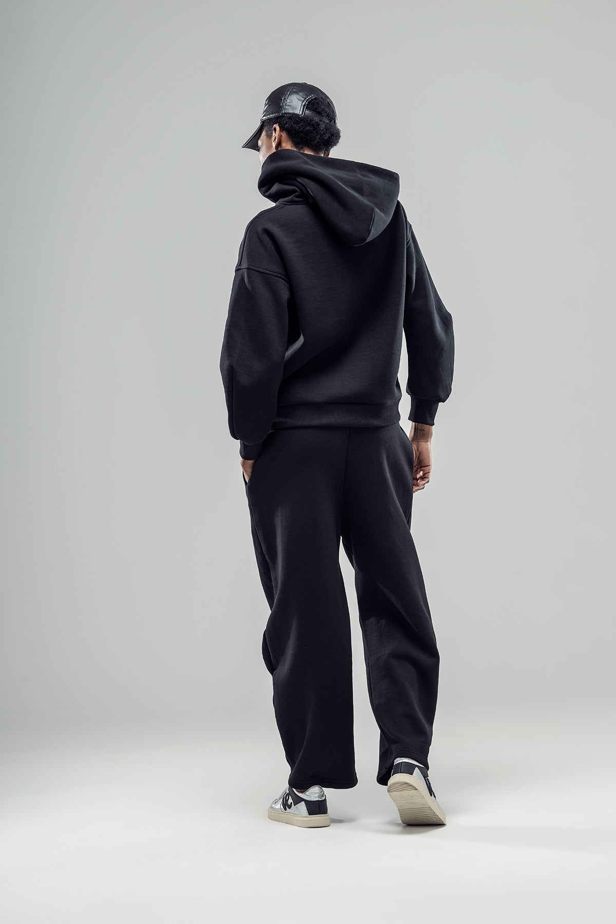 Black Sweatshirt 20073