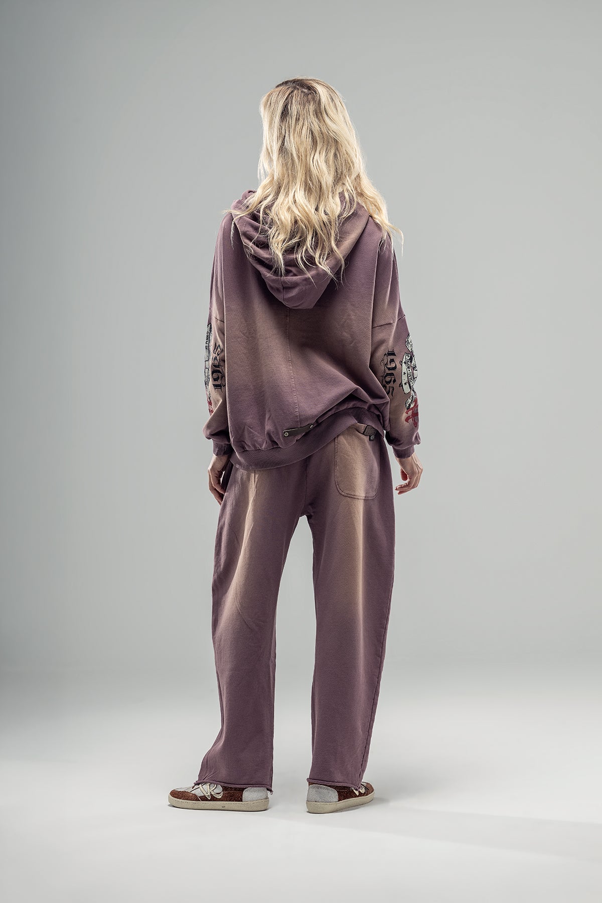 Dark Brown Sweatshirt 20096
