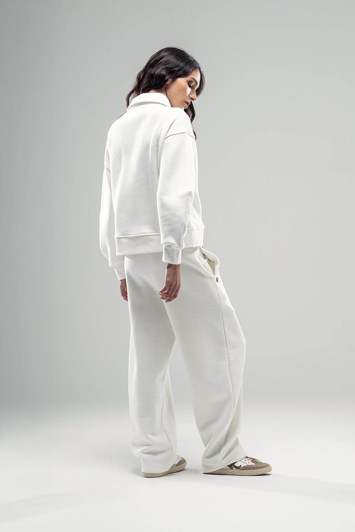 Off White Trousers 20297